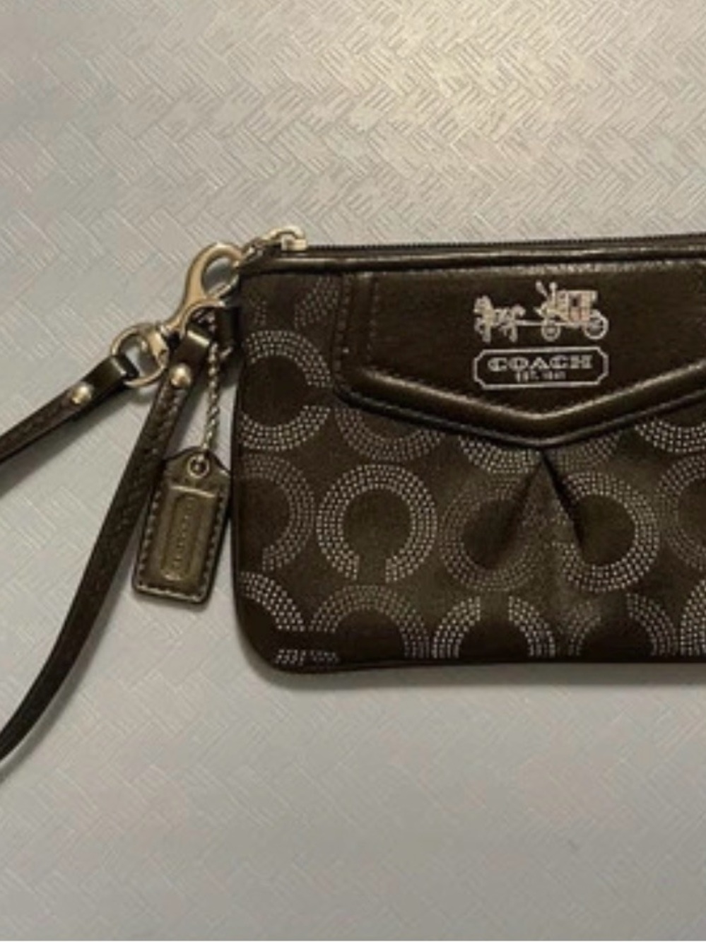 Coach Madison Op Art Wristlet 44443 Black Signature